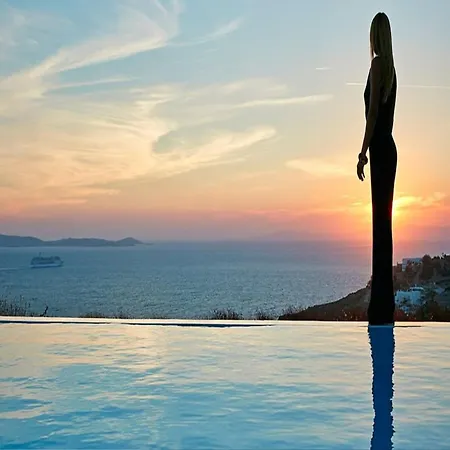 Exquisite Mykonos Exclusive 3 Bedroom Private Pool *
